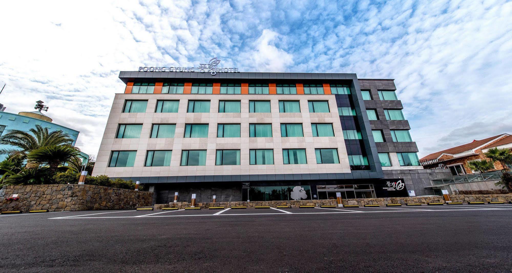 Jeju Poong Gyung Hotel Seogwipo Exterior foto