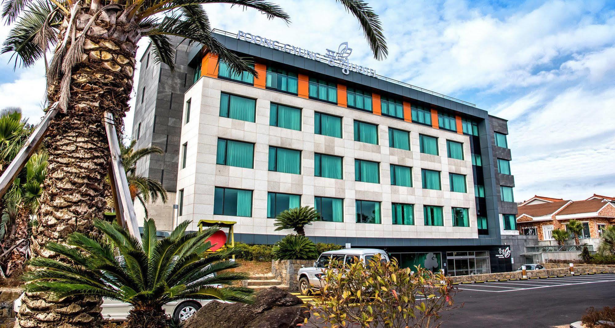 Jeju Poong Gyung Hotel Seogwipo Exterior foto