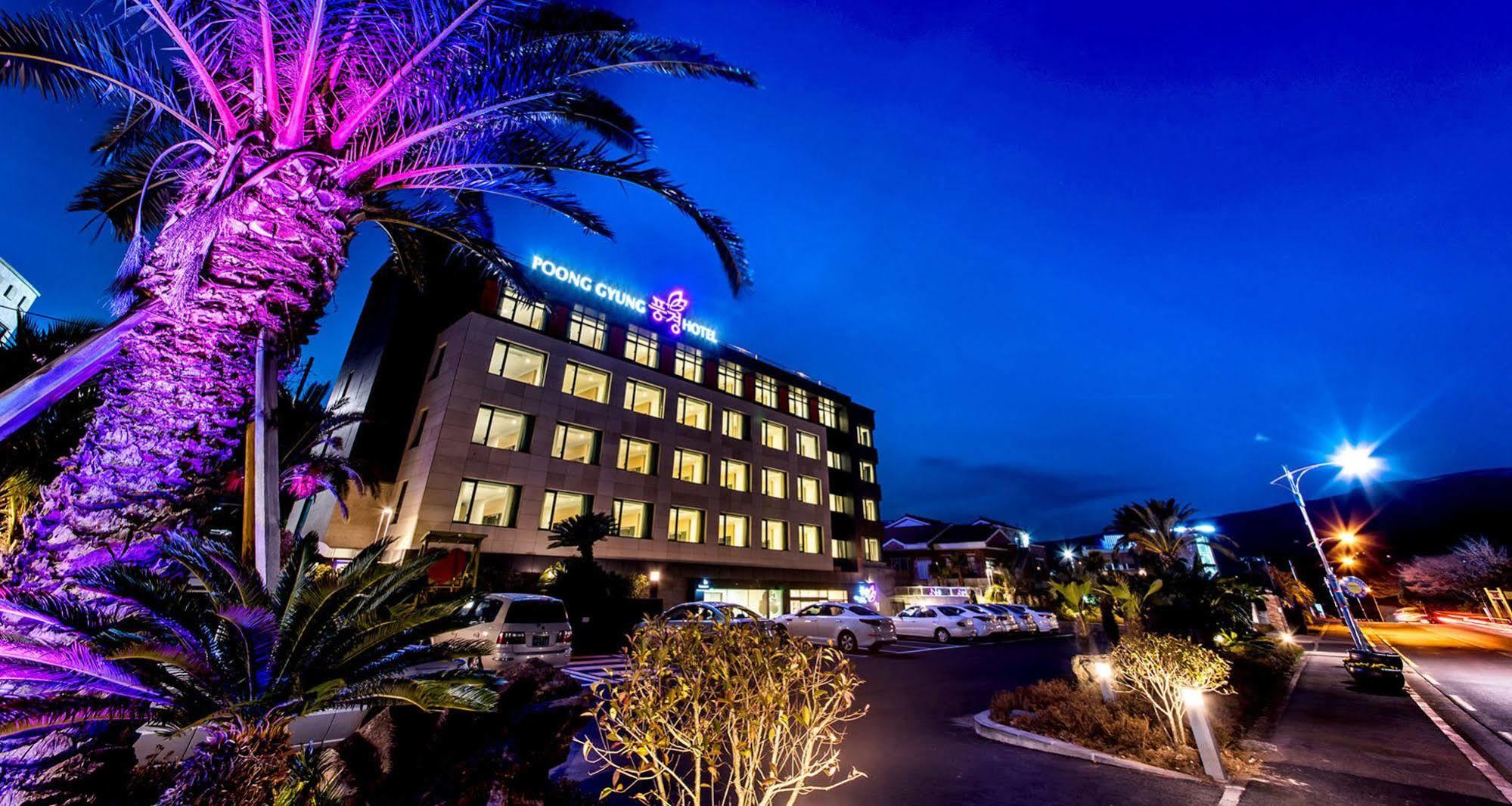 Jeju Poong Gyung Hotel Seogwipo Exterior foto